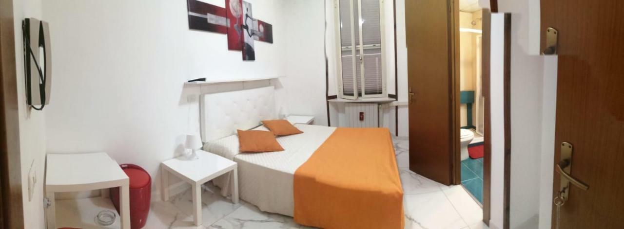 Albergo Ollolai Civitavecchia Eksteriør bilde